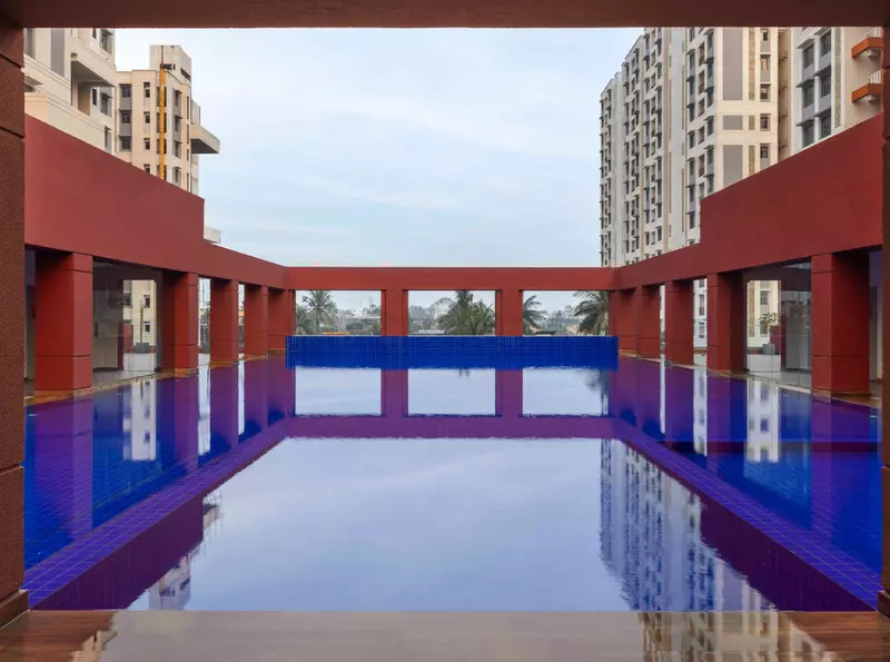 outdoor swimming pool